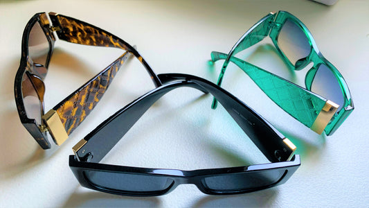 The stylish luxury retro superhot 2022 fashion sunglasses are here! The square frame has a side cross diamond design with a gold plate. The high-quality sunglasses speak for themselves! You MUST grab a pair cause they're going fast!