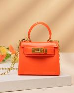 Mini Twist Lock Chain Strap Shoulder Handbag